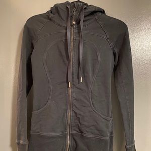 Lululemon small black athletic hoodie